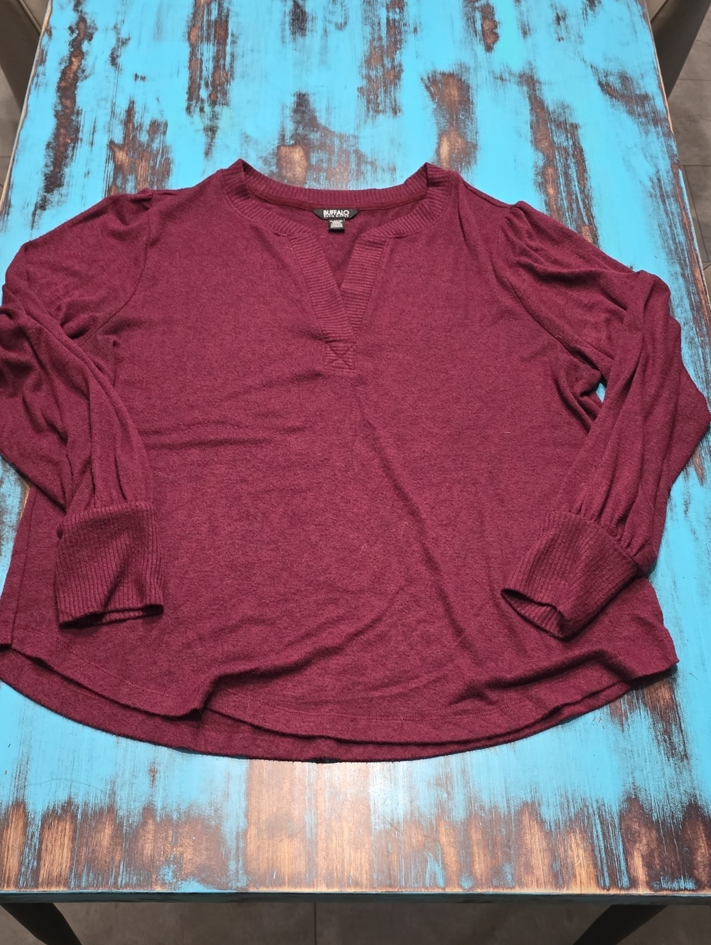 Buffalo David Bitton Burgundy Long Sleeve V-Notch Top